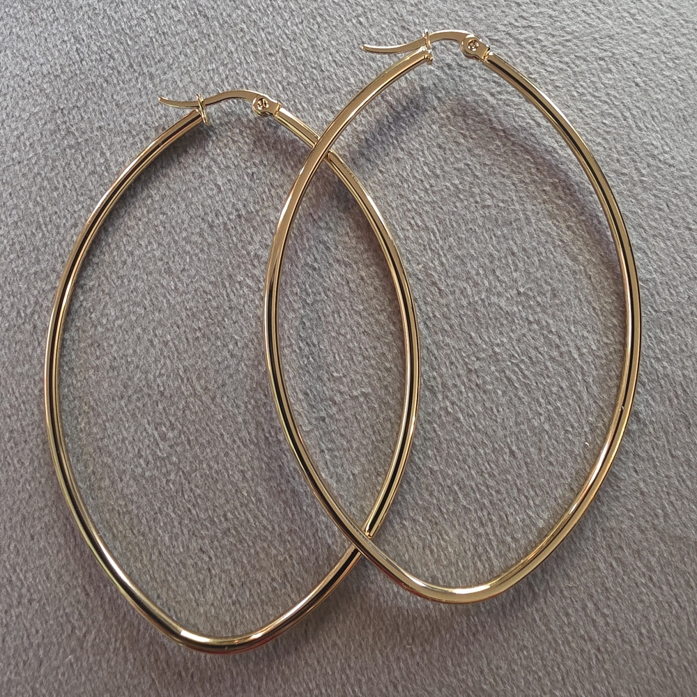 Mint Gold Oval Hoop Earrings